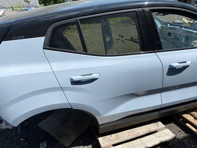 VOLVO EX30 DRZWI PRAWY TYŁ PRAWE TYLNE 626