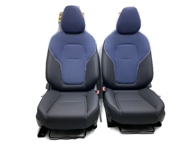 VOLVO EX30 FOTELE KANAPA