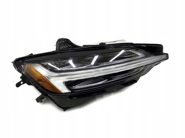 VOLVO S60 V60 V60 CC LAMPA PRAWA PRZEDNIA 32404684