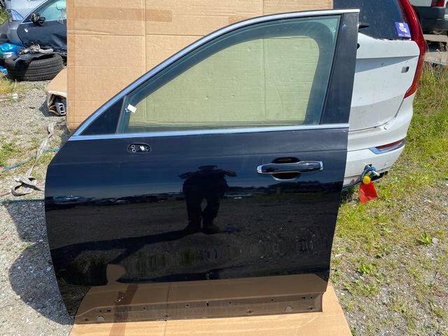 VOLVO XC90 II DRZWI LEWY PRZÓD LEWE PRZEDNIE 717