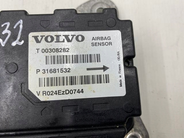 76c17ab441139fc80c43d5448184
