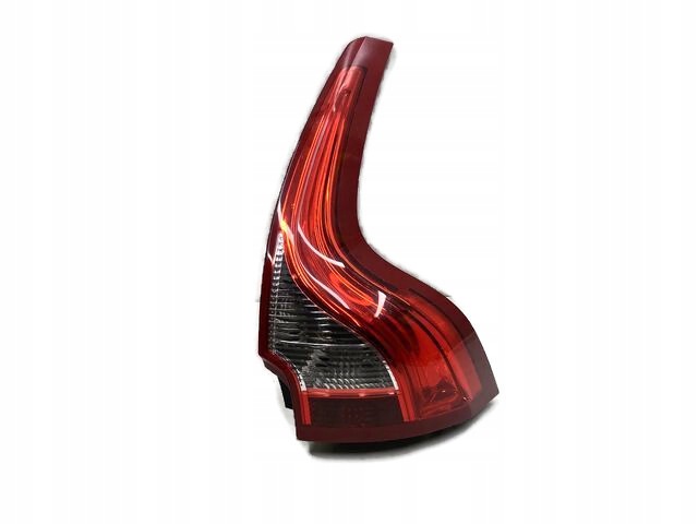 VOLVO XC60 I LAMPA PRAWA TYLNA PRAWY TYŁ