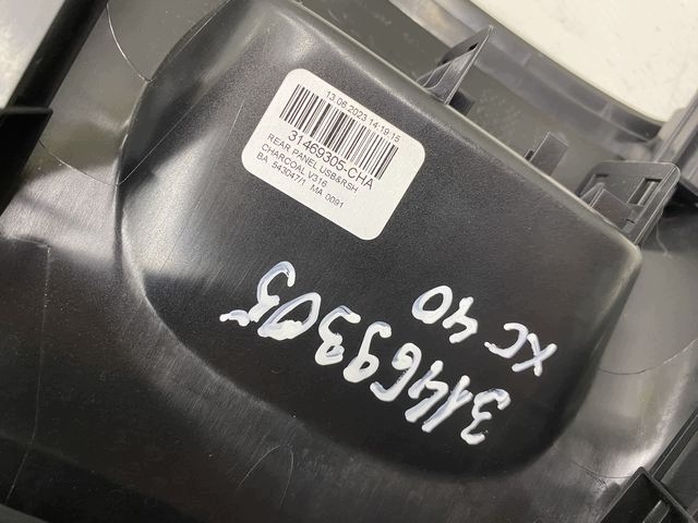 acb61deb43b3beaf8b4f35255ff9