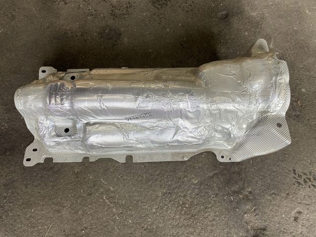 VOLVO S60 XC60 S90 V90 XC90 OSŁONA TERMICZNA 32369280