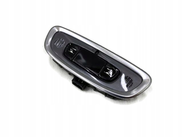 VOLVO XC90 II LAMPKA PODSUFITKI TYLNA TYŁ 31694120