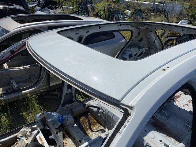 VOLVO XC40 DACH PANORAMA 707