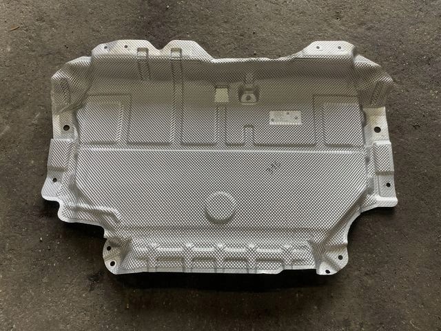 VOLVO XC60 II OSŁONA TERMICZNA 31694651