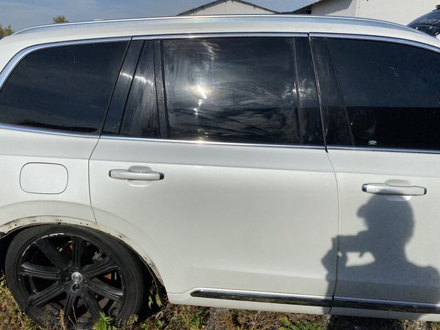 VOLVO XC90 DRZWI PRAWY TYŁ PRAWE TYLNE 707